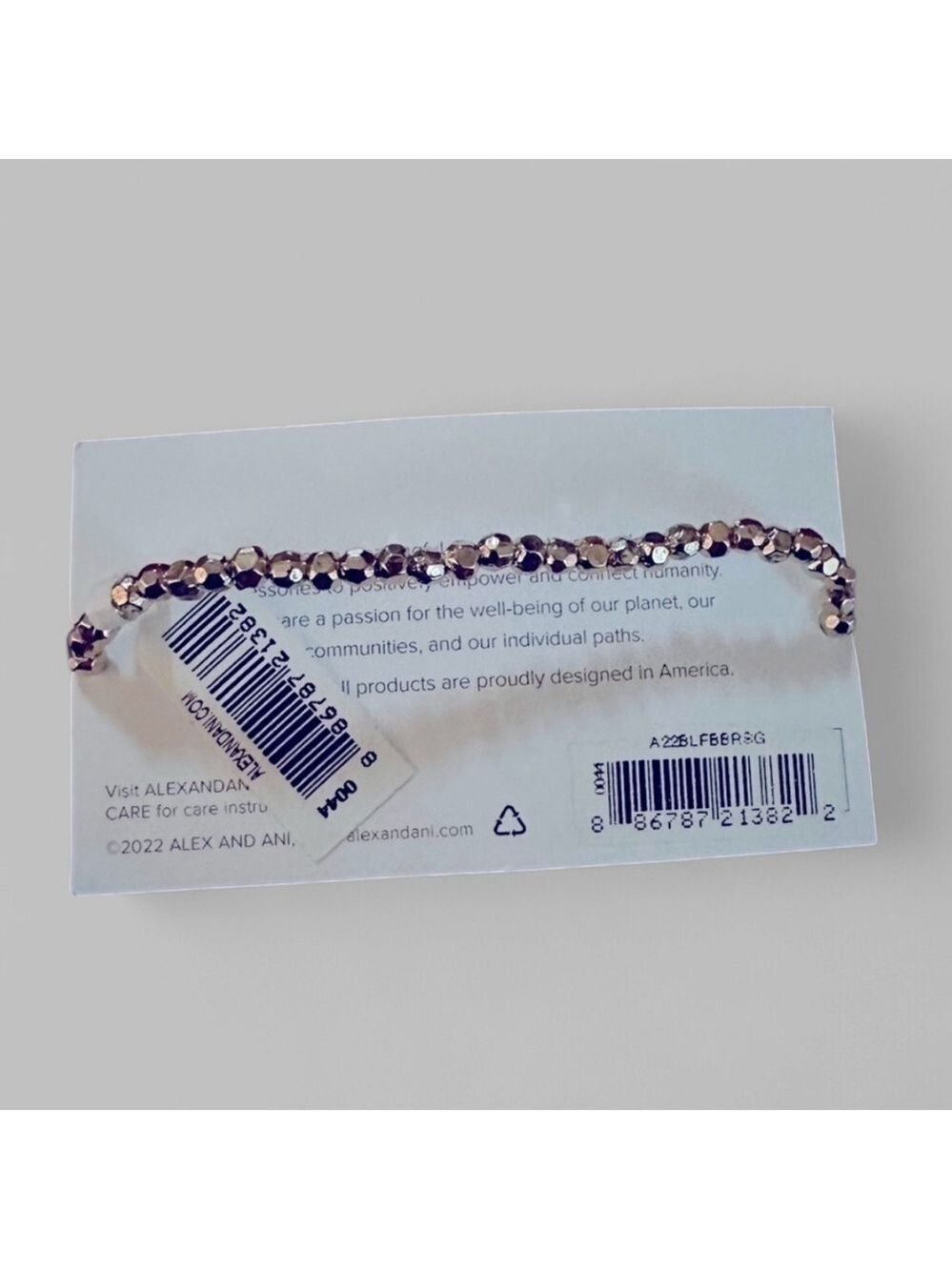 Ended-✨ FREE GIFT With $50 Purchase — Limited Time! ✨1 available. - Picture 6 of 7